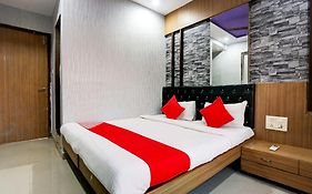Hotel O Yatri Yadgar